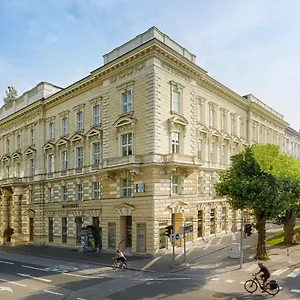 ***** Szálloda Hyperion Ausztria