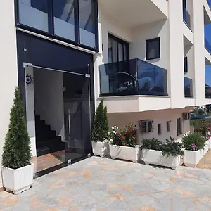 Hotel Renato Ksamil